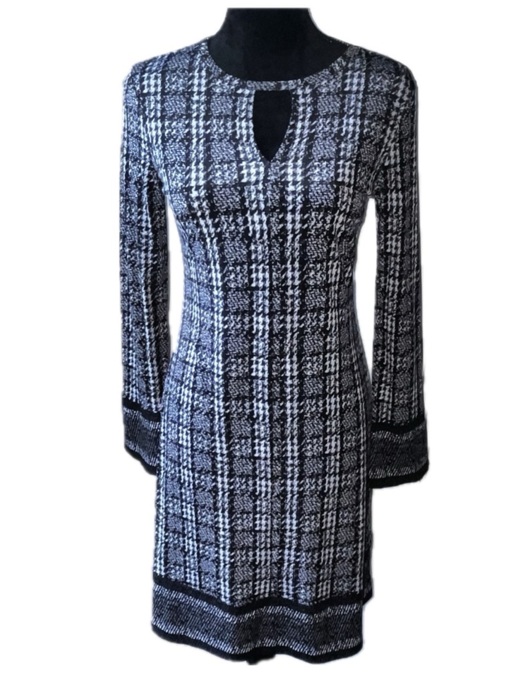 MICHAEL Michael Kors Long Bell Sleeve Jersey Knit Dress XS Black/White Plaid.